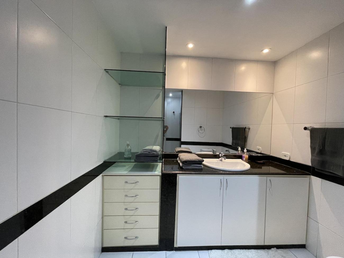 Apartamento Encantador Com Piscina - Besthostrio Rio de Janeiro Kültér fotó
